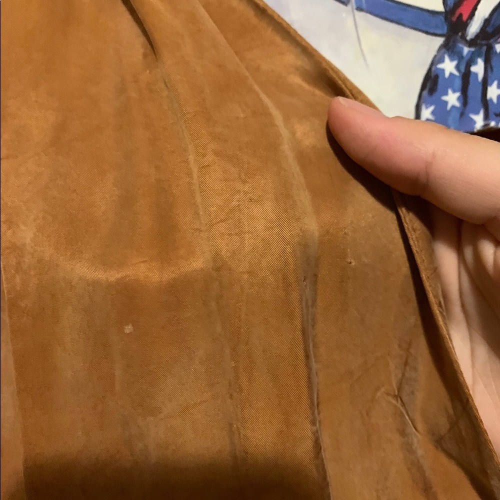 Vintage pale orange button up! - Picture 3 of 5